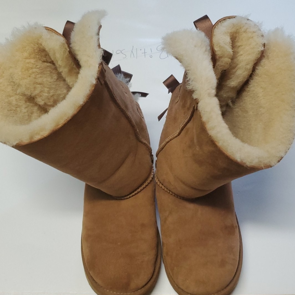 Big girls Uggs boots